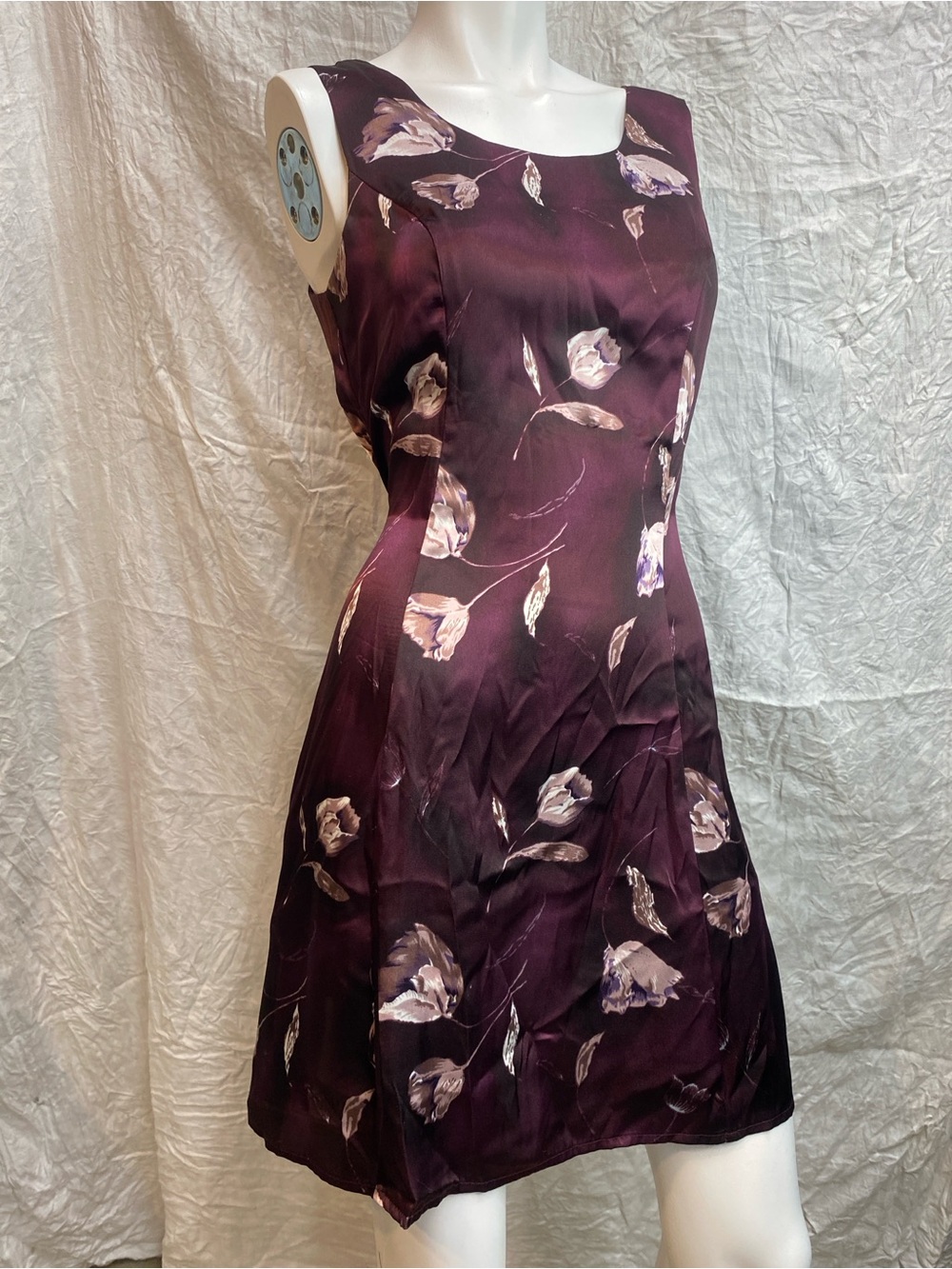 Vintage 90s Alesia International Women’s Burgundy Floral Dress